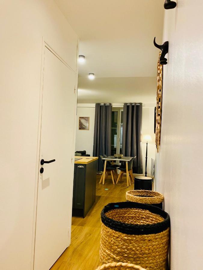 50M2 Flat In Heart Of Orleans - Canal Foot & Bein Eksteriør bilde