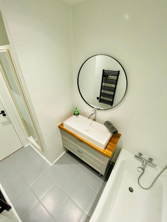 50M2 Flat In Heart Of Orleans - Canal Foot & Bein Eksteriør bilde